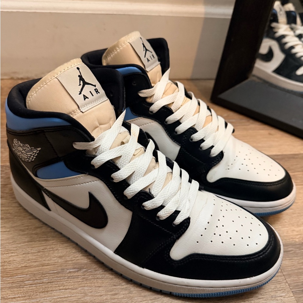 Nike Air Jordan 1 Mid University Blue UNC BQ6472-102 Women 11